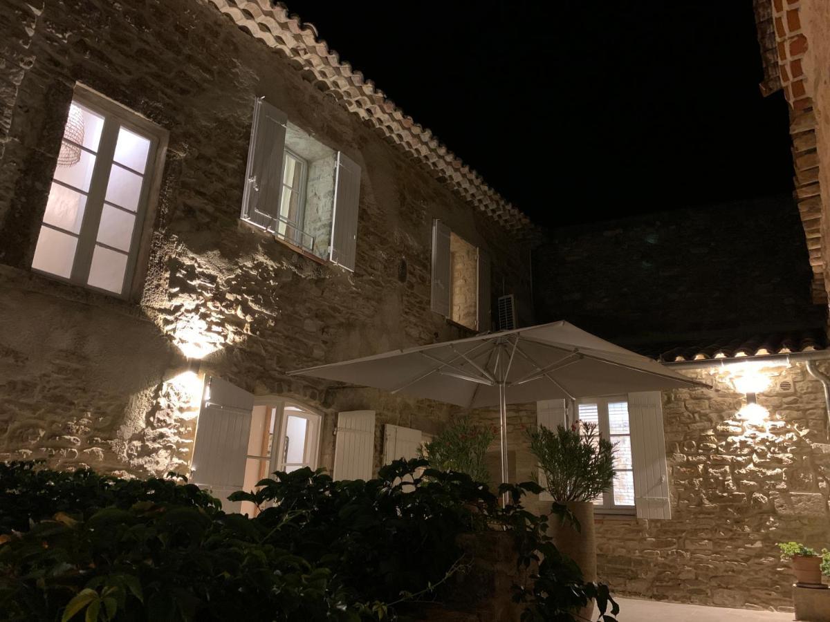 Martignargues La Maison Des Vendangeurs - Table D'Hotes Le Soir Du Jeudi Au Dimanche- Jacuzzi - Balneo Spa - Acces Piscine Pour Toutes Les Chambres Sauf Studio Coquet- Piscine De Mai A Mi-Octobre المظهر الخارجي الصورة