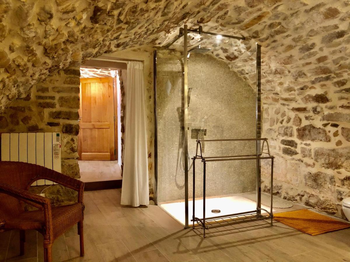 Martignargues La Maison Des Vendangeurs - Table D'Hotes Le Soir Du Jeudi Au Dimanche- Jacuzzi - Balneo Spa - Acces Piscine Pour Toutes Les Chambres Sauf Studio Coquet- Piscine De Mai A Mi-Octobre المظهر الخارجي الصورة